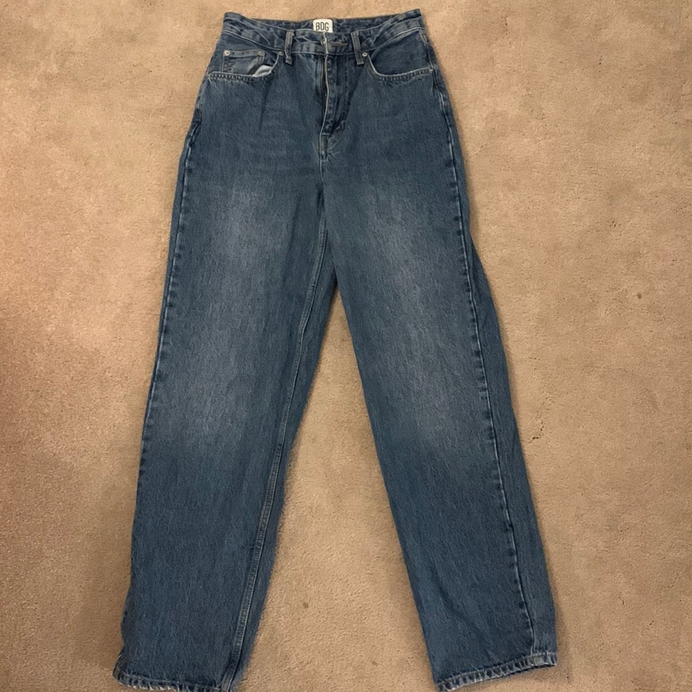 urban outfitters high-rise baggy jeans